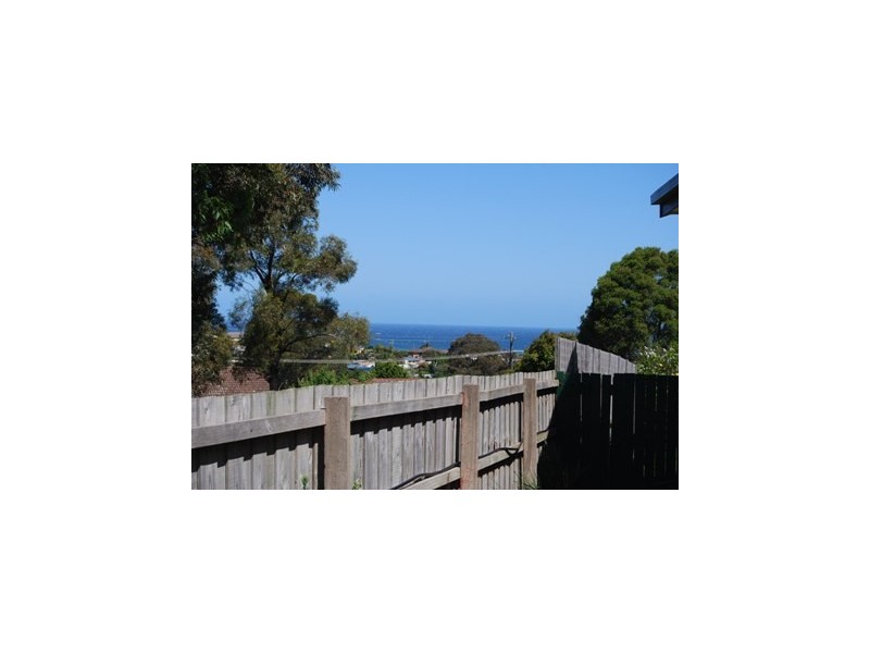 14 Archer Court, Lakes Entrance VIC 3909