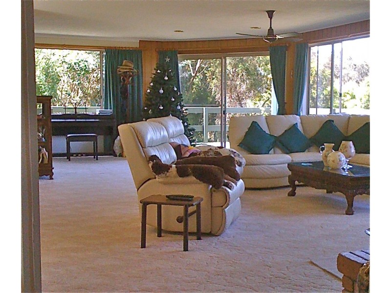 49 Park Road, Metung VIC 3904