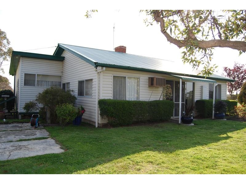 2820 Princes Highway, Kalimna West VIC 3909