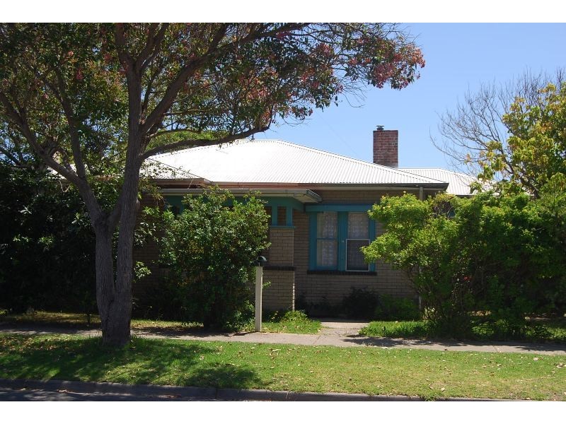 7 Bulmer Street, Lakes Entrance VIC 3909