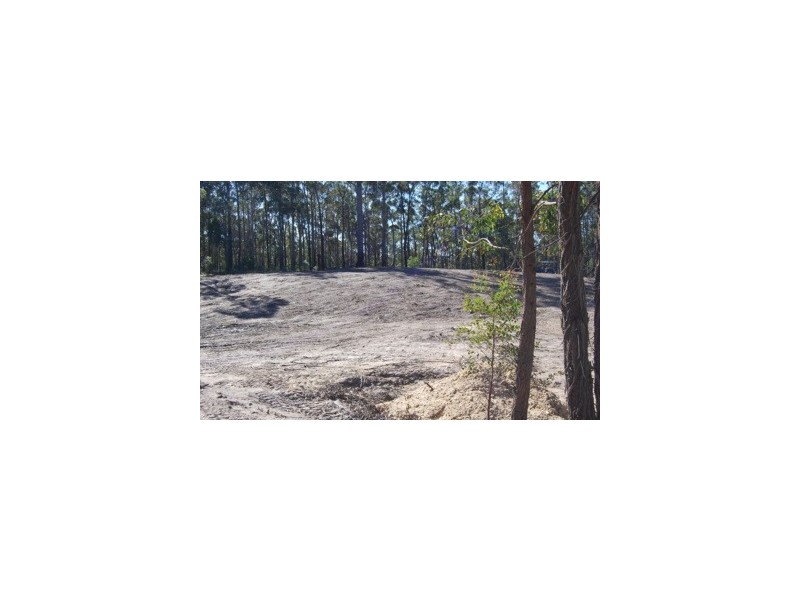 221 Baades, Lakes Entrance VIC 3909