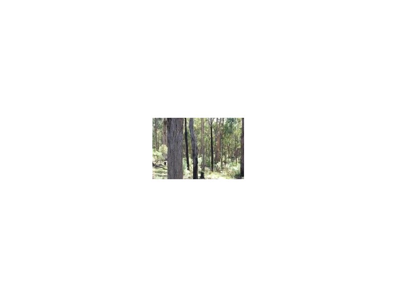 221 Baades, Lakes Entrance VIC 3909