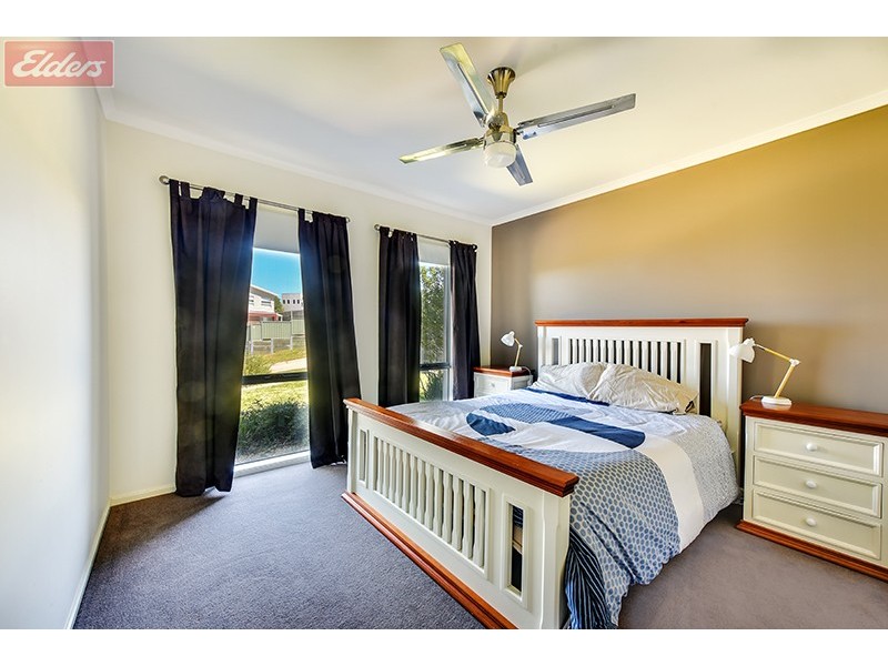 4 Kinkuna Court, Lakes Entrance VIC 3909