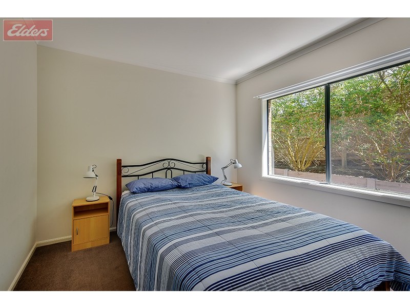 4 Kinkuna Court, Lakes Entrance VIC 3909