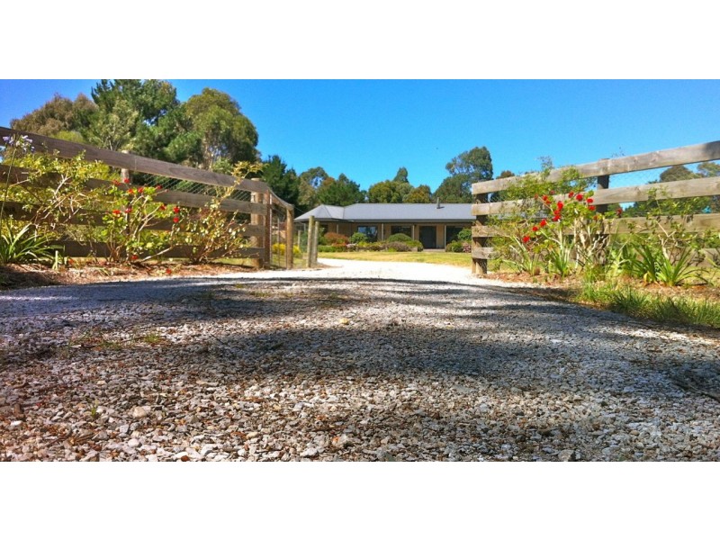 795 Nungurner Road, Metung VIC 3904