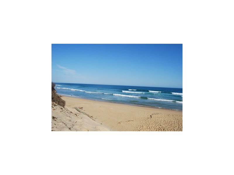 TP560911 Barrier Landing, Lakes Entrance VIC 3909