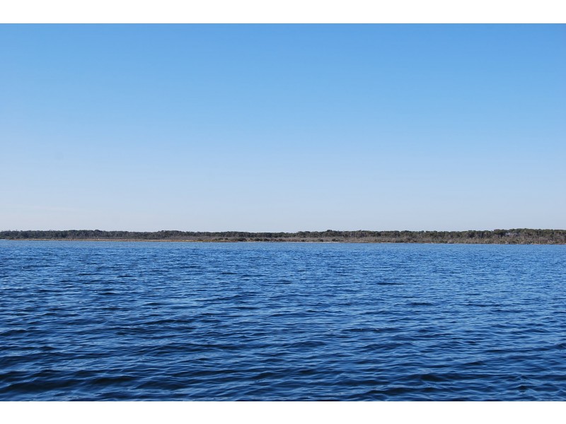 TP560911 Barrier Landing, Lakes Entrance VIC 3909