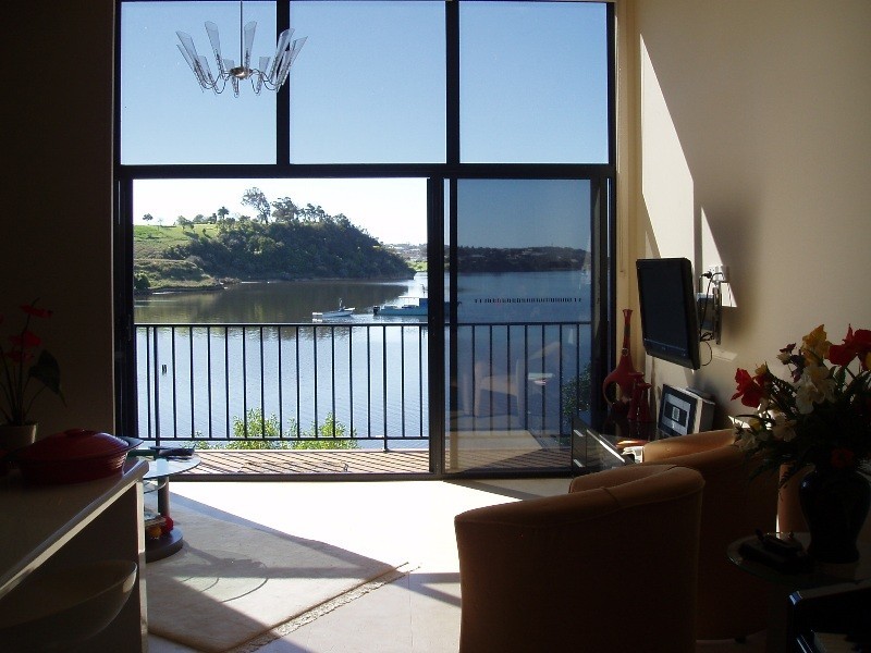 93 Seaview Parade, Lakes Entrance VIC 3909