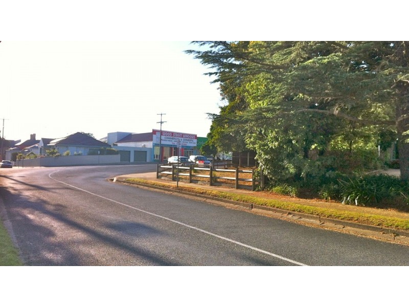 2  Wood Street, Bairnsdale VIC 3875