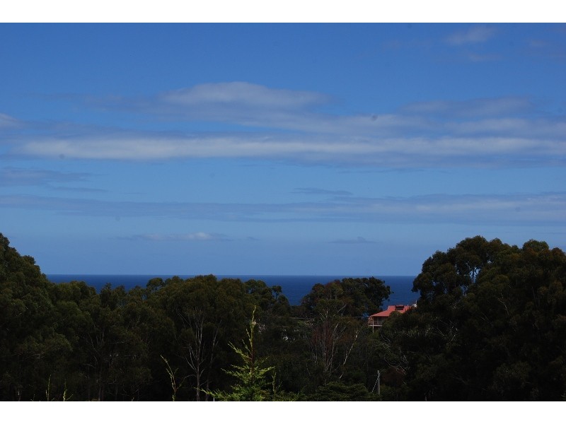 31 Ozone Crescent, Lakes Entrance VIC 3909