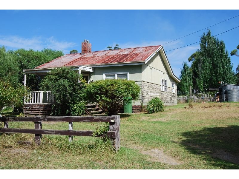 29 Nowa Nowa Old Buchan Road, Nowa Nowa VIC 3887