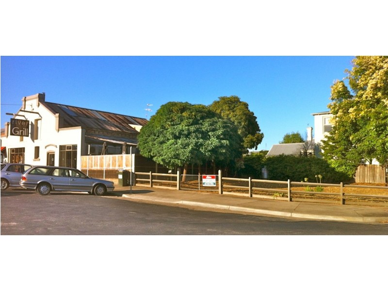 2 Wood Street, Bairnsdale VIC 3875