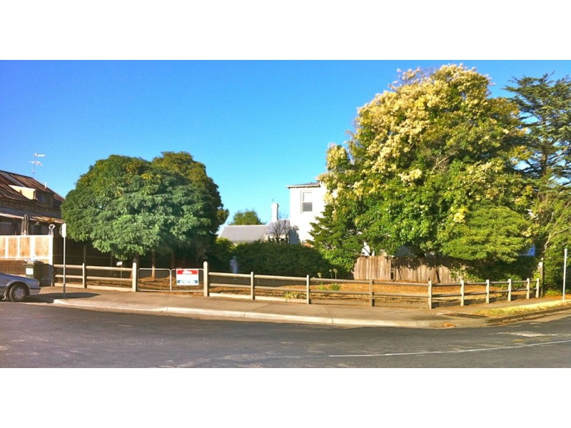 2 Wood Street, Bairnsdale VIC 3875