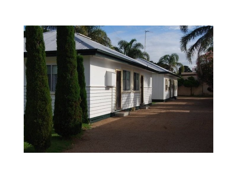 9 – 11 Orme Street, Lakes Entrance VIC 3909