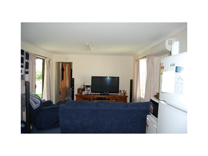 79 Carpenter Street, Lakes Entrance VIC 3909