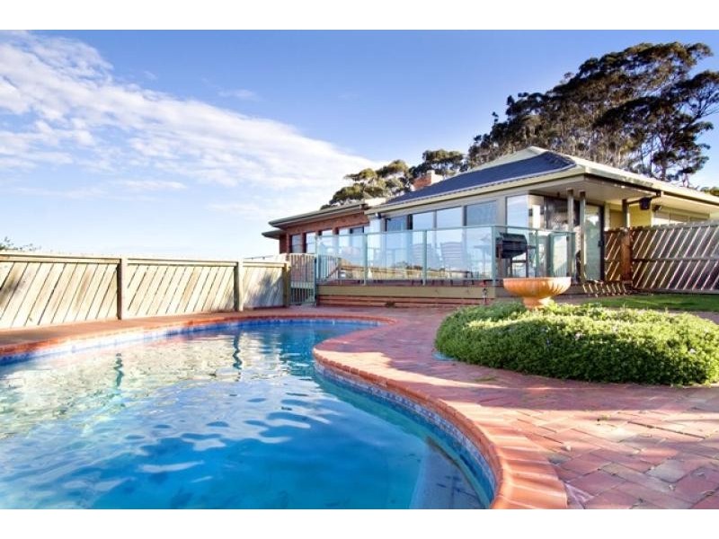 66 Creighton Street, Lakes Entrance VIC 3909