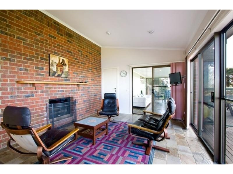 66 Creighton Street, Lakes Entrance VIC 3909