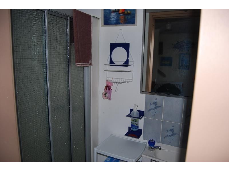 1 Clara Street, Lakes Entrance VIC 3909