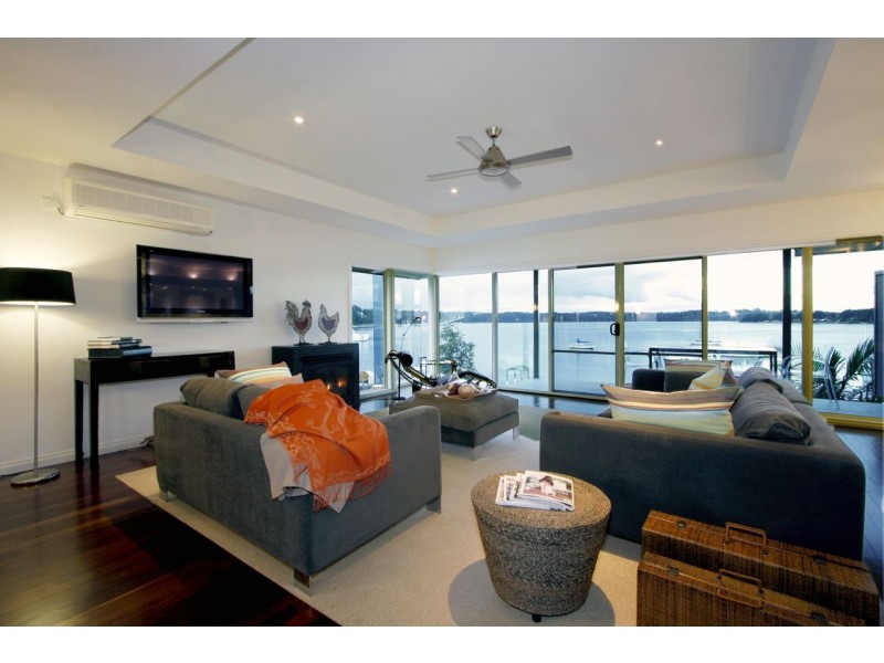 5, 28 Metung Road, Metung VIC 3904