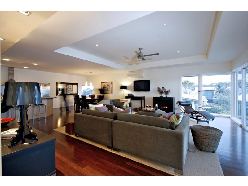 5, 28 Metung Road, Metung VIC 3904