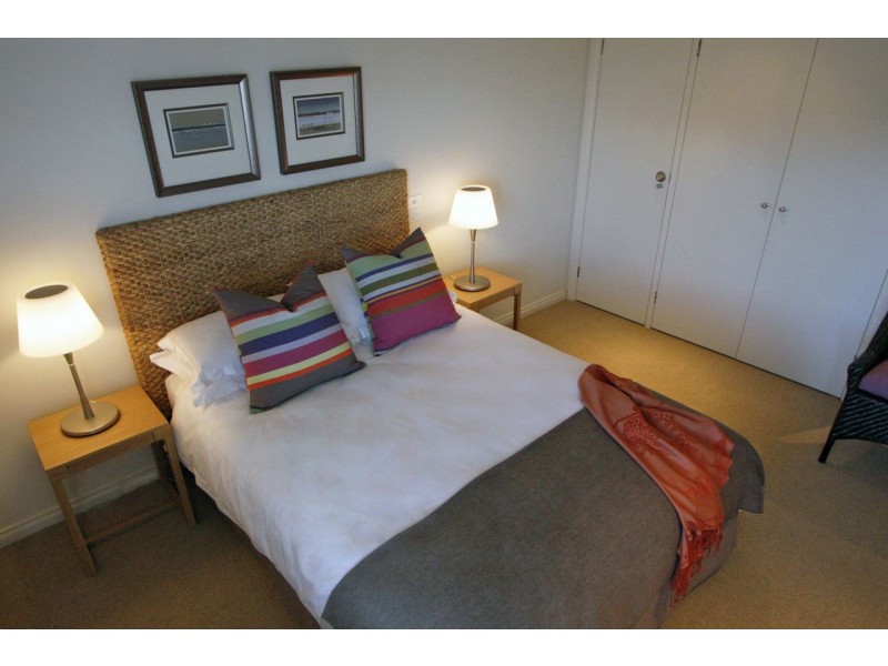 5, 28 Metung Road, Metung VIC 3904