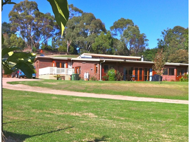 26  Mairburn Road, Metung VIC 3904