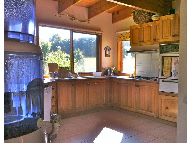 26  Mairburn Road, Metung VIC 3904