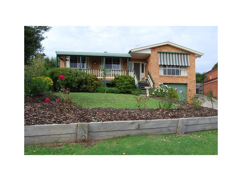 15 The Balcony, Lakes Entrance VIC 3909