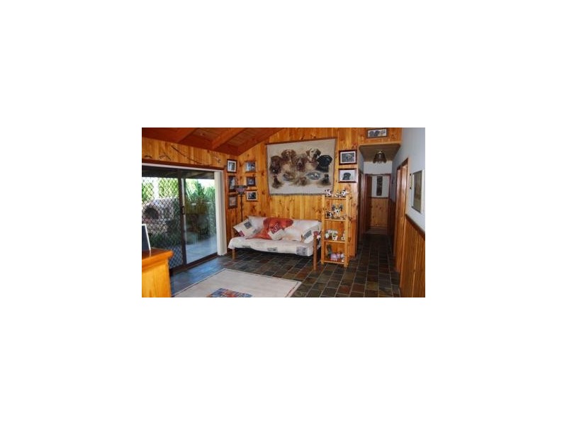 130 Chambers Road, Bruthen VIC 3885