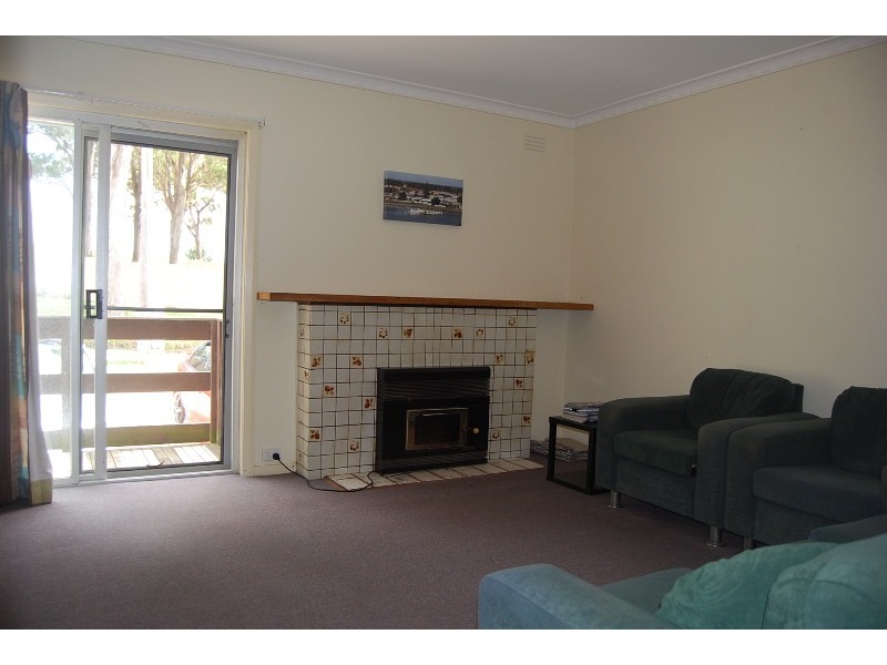 55 Howletts Road, Lakes Entrance VIC 3909