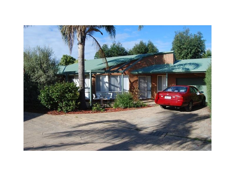 2/38 Coates Road, Lakes Entrance VIC 3909