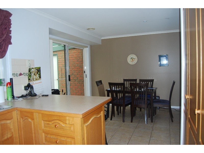 2/38 Coates Road, Lakes Entrance VIC 3909