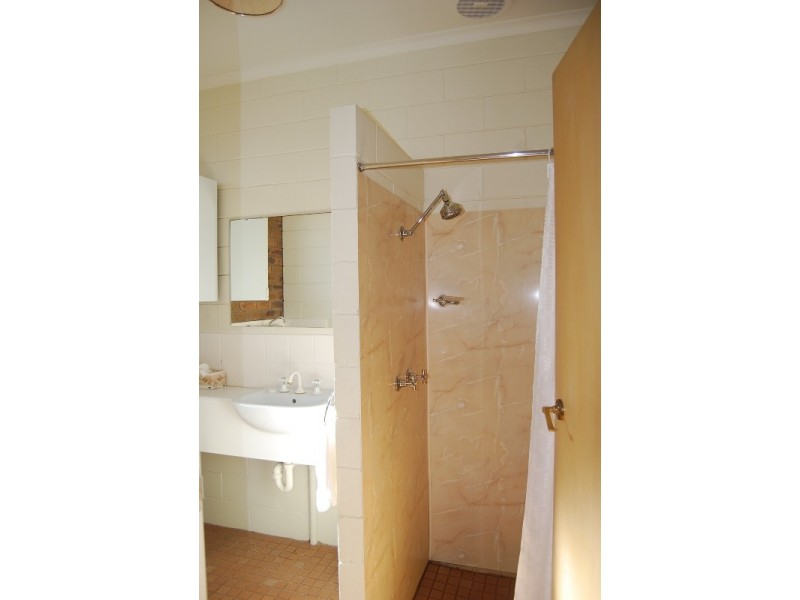 1/1 Jemmeson Street, Lakes Entrance VIC 3909