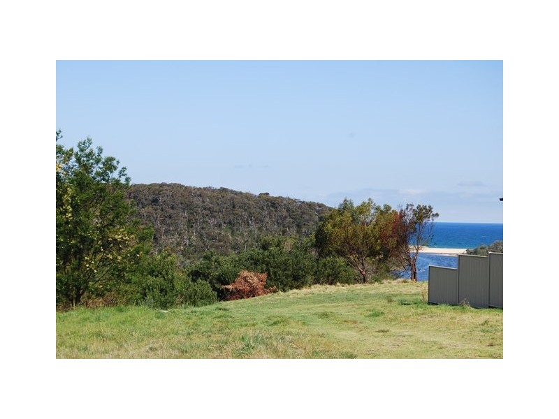 7 Lake Bunga Court, Lakes Entrance VIC 3909