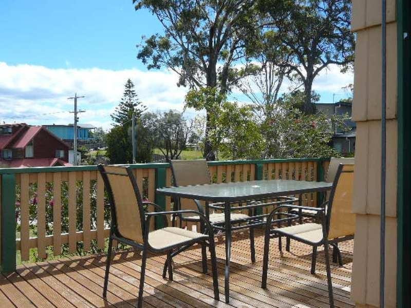 4 Points Road South, Lakes Entrance VIC 3909