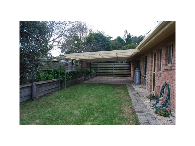 1/41 Golf Links Road, Lakes Entrance VIC 3909