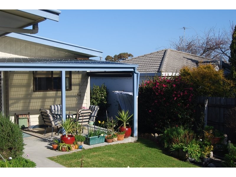 109 Carpenter Street, Lakes Entrance VIC 3909