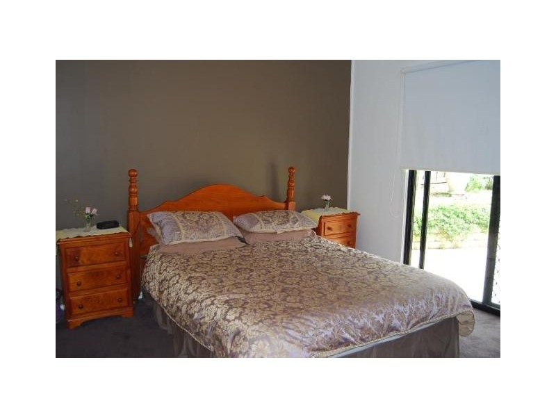 10 GOLF LINKS ROAD, Lakes Entrance VIC 3909