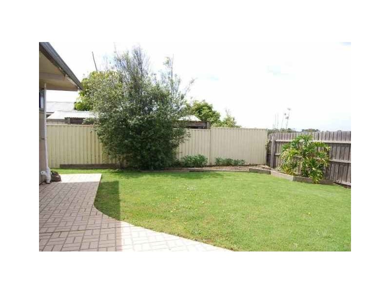 10 GOLF LINKS ROAD, Lakes Entrance VIC 3909