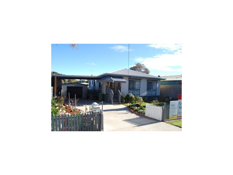 29 Panoramic Drive, Lakes Entrance VIC 3909