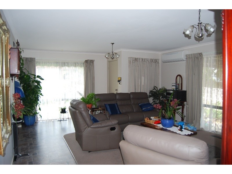 29 Panoramic Drive, Lakes Entrance VIC 3909