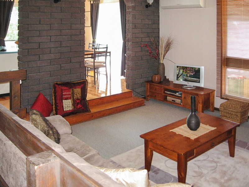 41 Hazel Road, Kalimna VIC 3909