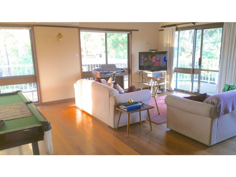 15 Lakeshore Drive, Nungurner VIC 3909