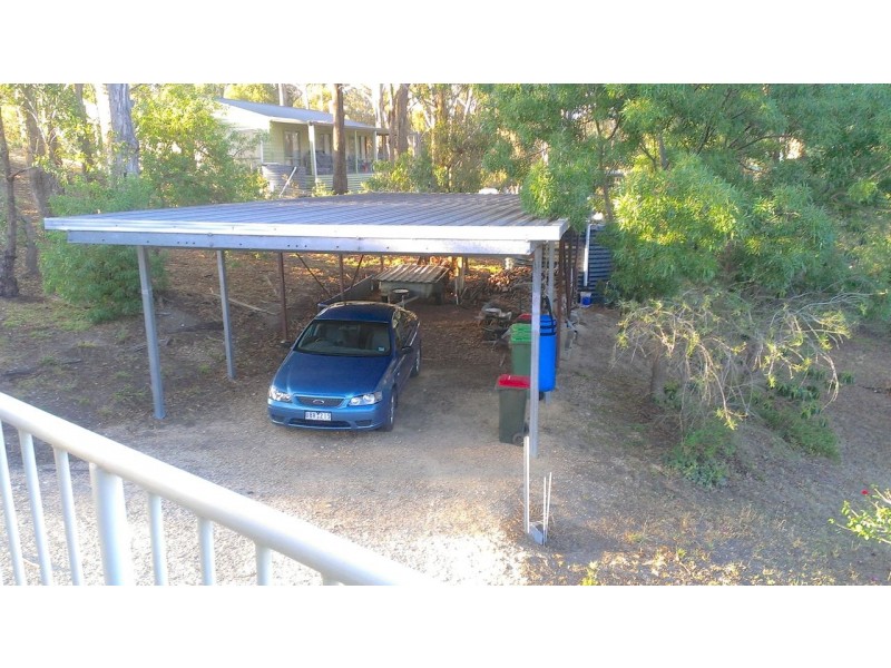 15 Lakeshore Drive, Nungurner VIC 3909