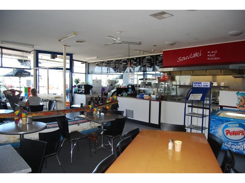 581 Esplanade, Lakes Entrance VIC 3909