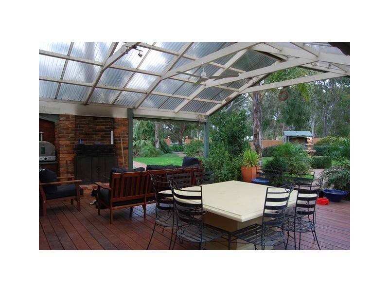 130 Olivers Road, Lucknow VIC 3875