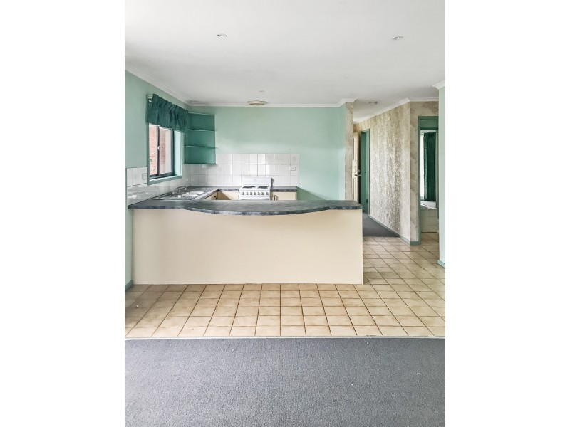 15 Bronsdon Street, Lakes Entrance VIC 3909