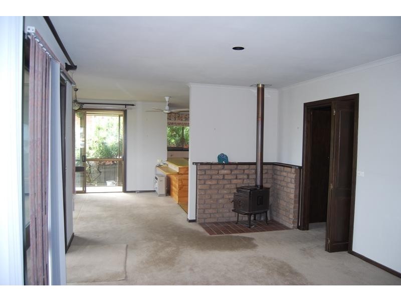 5 Nautilus Way, Lakes Entrance VIC 3909