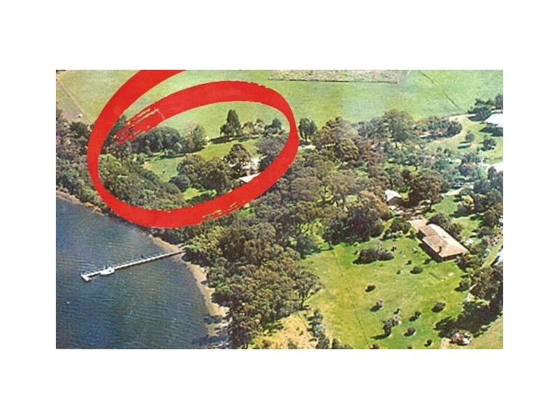 82A Lakeshore Drive, Lakes Entrance VIC 3909