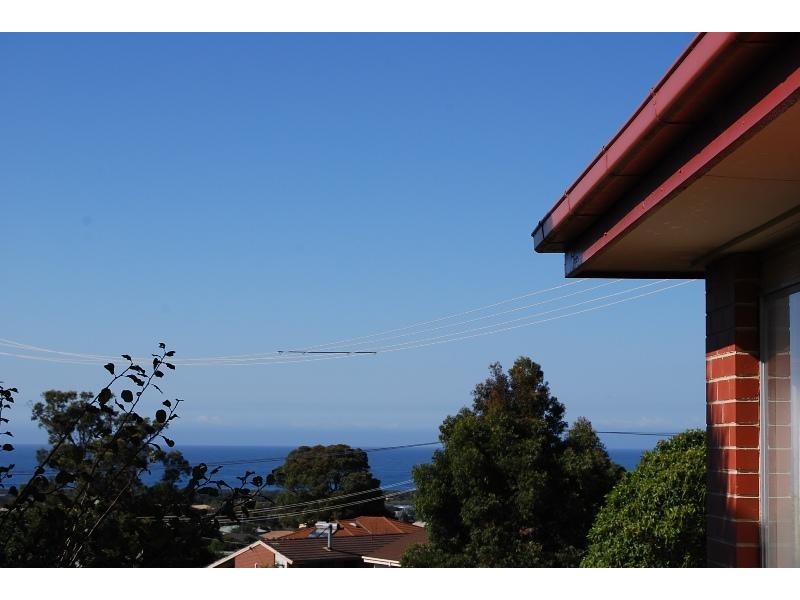 7 Webb Court, Lakes Entrance VIC 3909